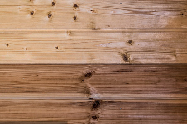 L&aacute;ser para quitar pintura de la madera.