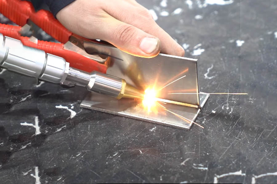 soldador l&aacute;ser