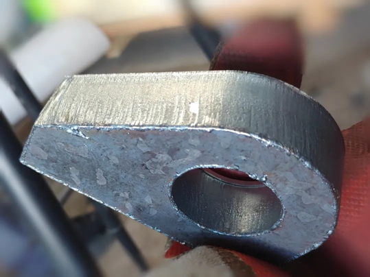25mm碳钢氧气负离焦高速切割样件